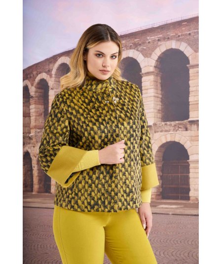 EXSY . Cappotto curvy corto da donna taglie comode